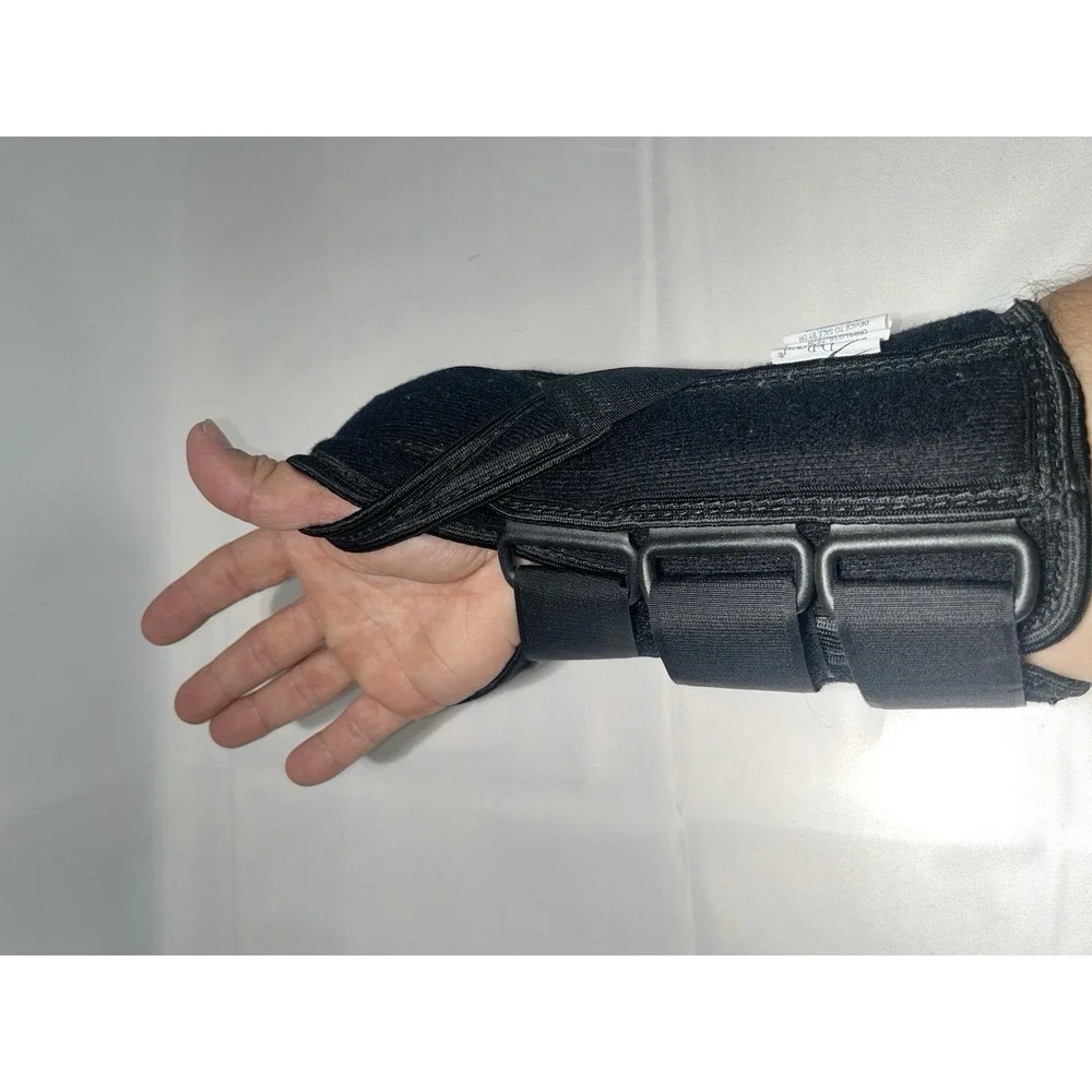 DeRoyal wrist forearm